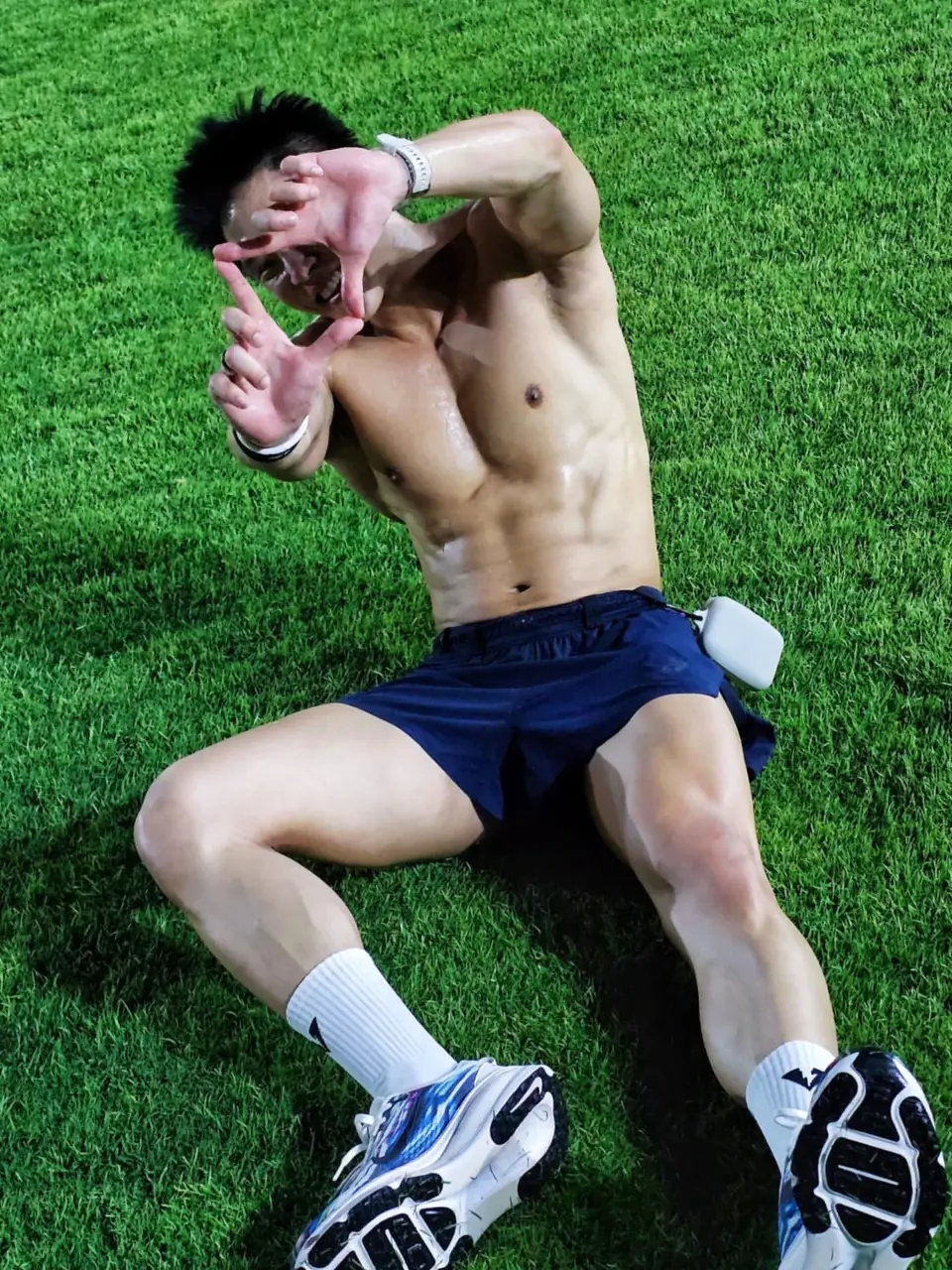 Cool GUY : Jirateep Hongrattanakorn