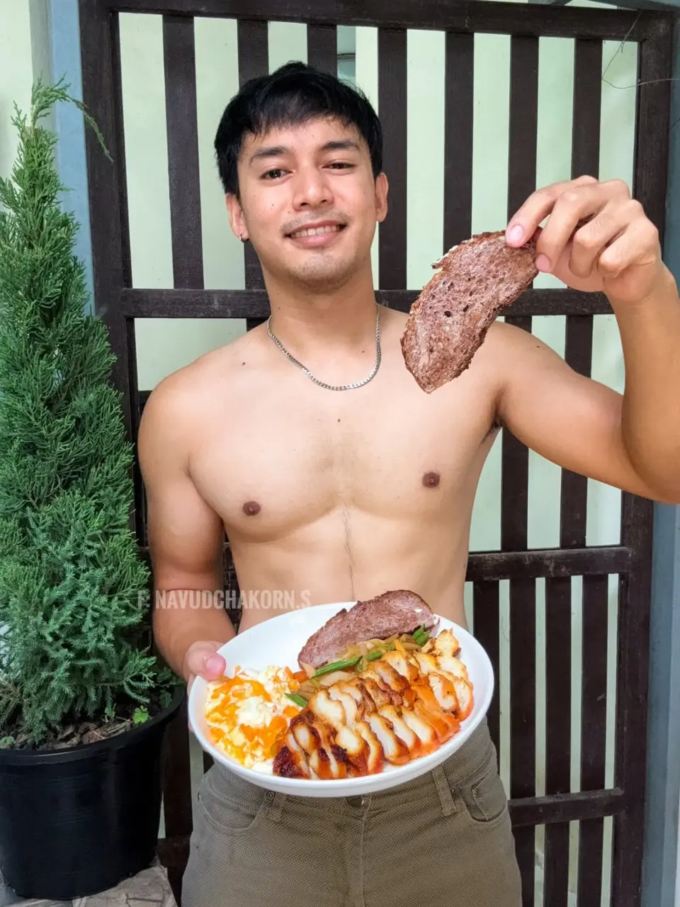 A gardener who loves cooking : Navudchakorn Sanandang