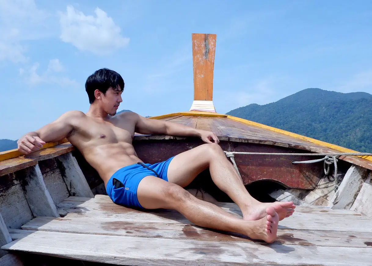 Swimsuit : Kawin Ngamdee