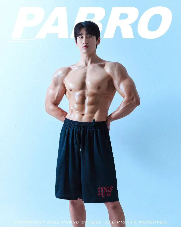 หนุ่มเกาหลีงานดี มีวาร์ป ( IG : 1saem_ )