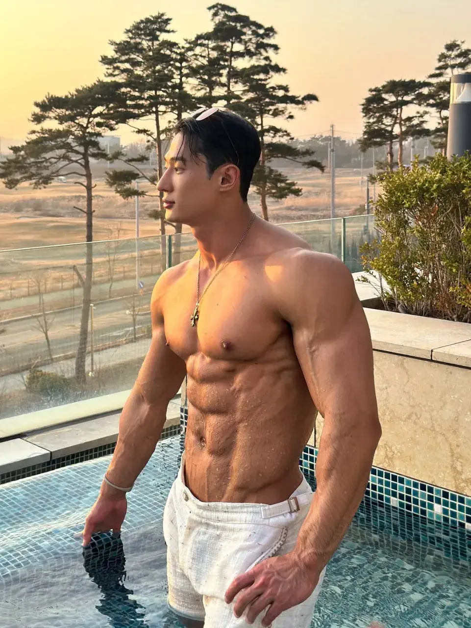 หนุ่มเกาหลีงานดี มีวาร์ป ( IG : 2doe0 )