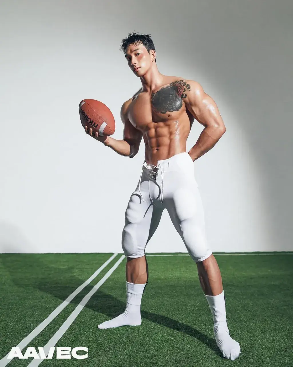 หนุ่มเกาหลีงานดี มีวาร์ป ( IG : l_uique )