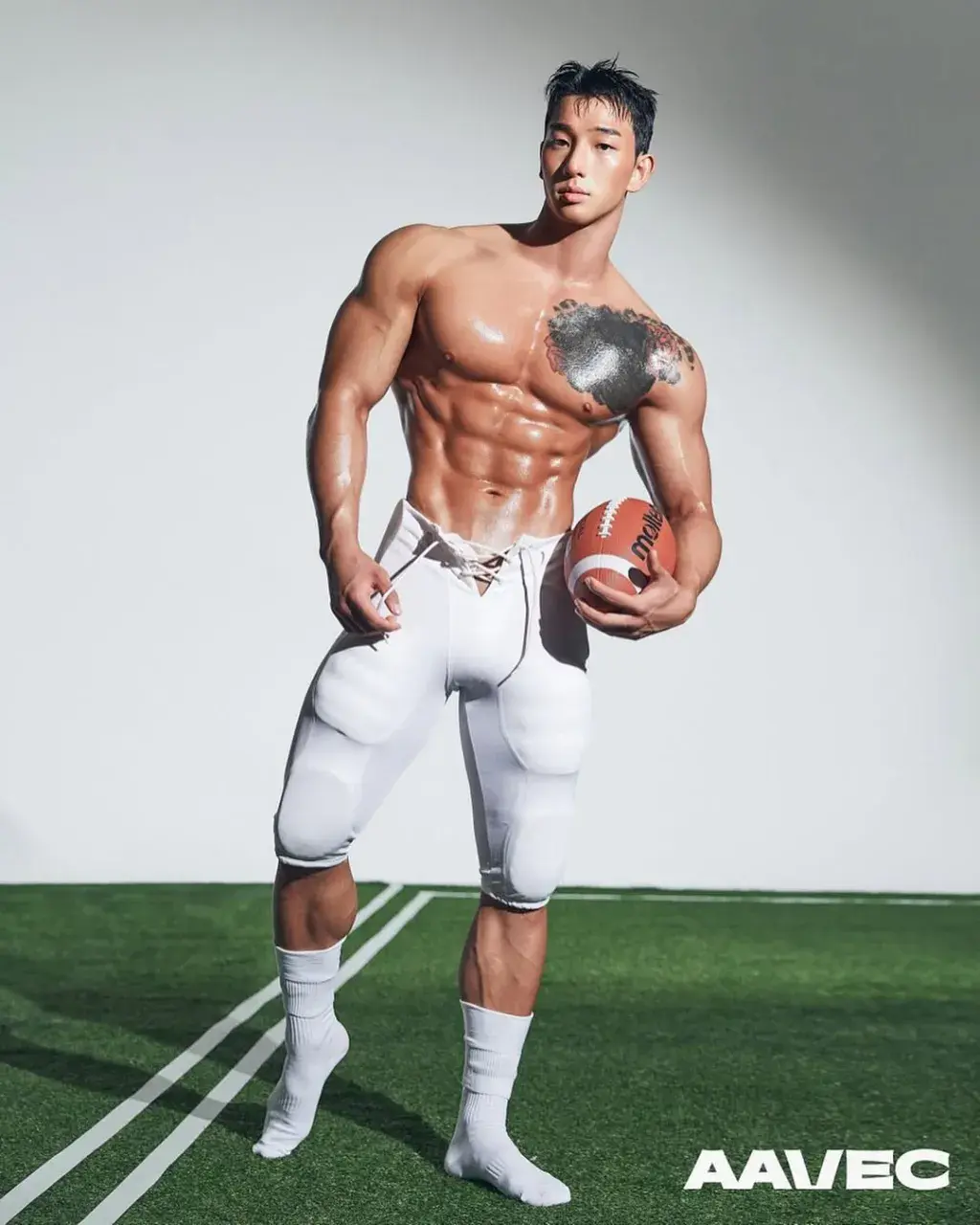 หนุ่มเกาหลีงานดี มีวาร์ป ( IG : l_uique )