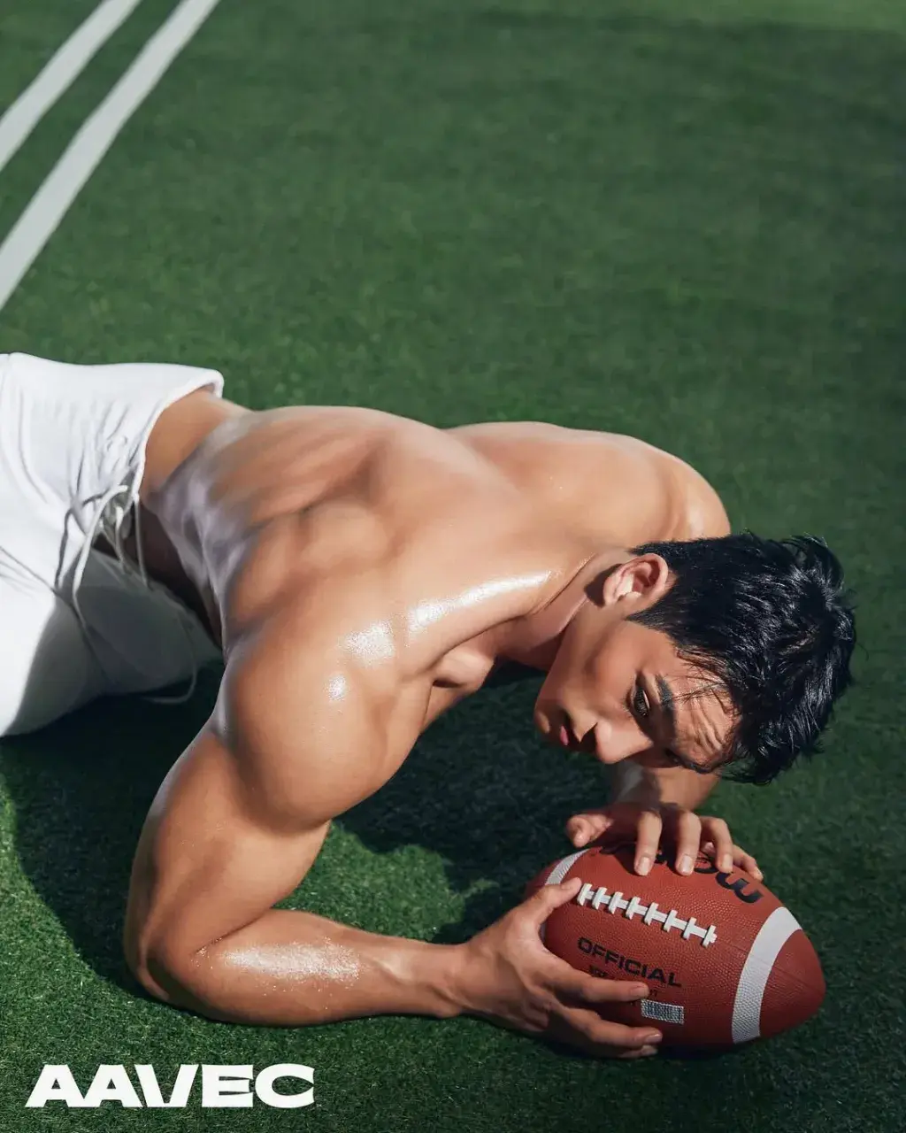 หนุ่มเกาหลีงานดี มีวาร์ป ( IG : l_uique )