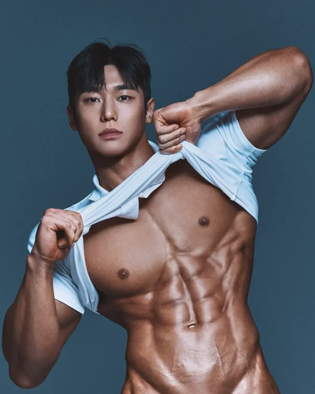หนุ่มเกาหลีงานดี มีวาร์ป ( IG : cbum_js )