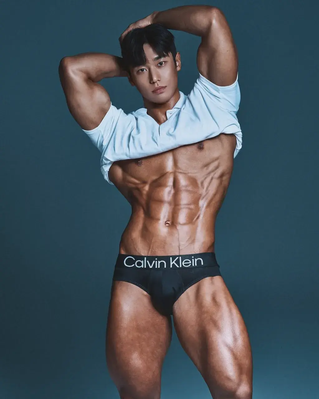 หนุ่มเกาหลีงานดี มีวาร์ป ( IG : cbum_js )