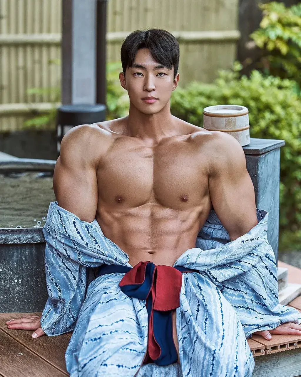 หนุ่มเกาหลีงานดี มีวาร์ป ( IG : meeeebum )