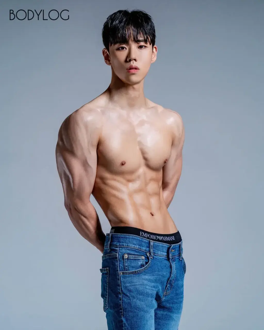 หนุ่มเกาหลีงานดี มีวาร์ป ( IG : 0106_c )