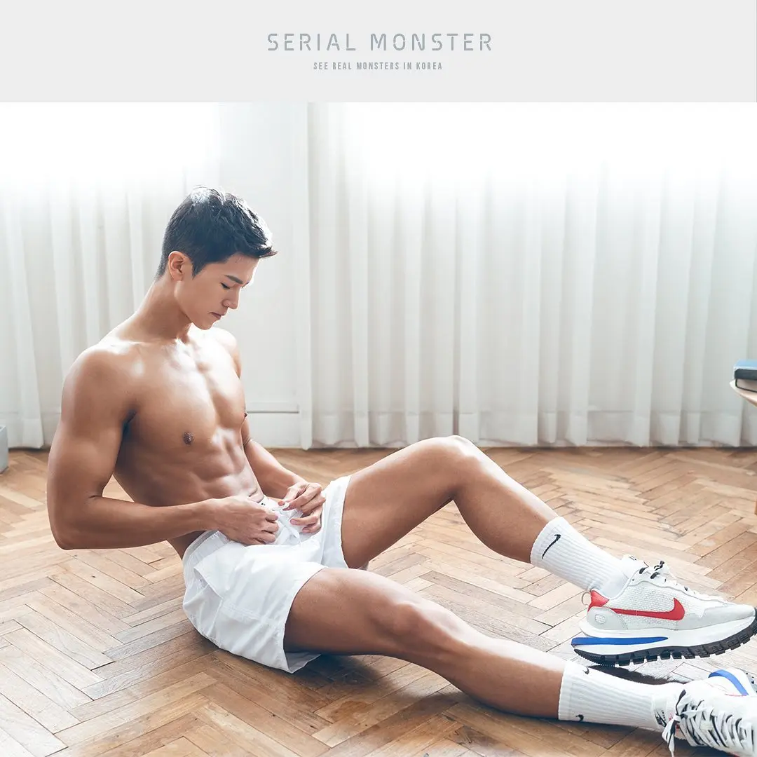 หนุ่มเกาหลีงานดี มีวาร์ป ( IG : 94.seungdda )