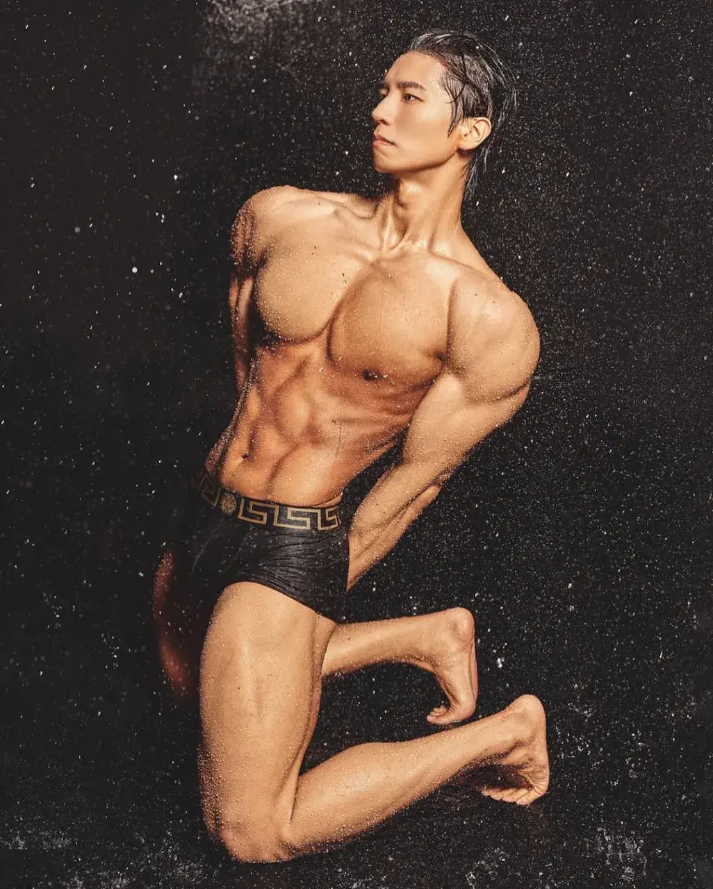 หนุ่มเกาหลีงานดี มีวาร์ป ( IG : 94.seungdda )