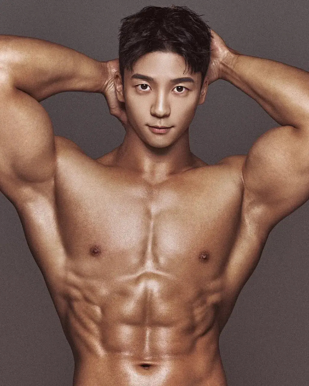 หนุ่มเกาหลีงานดี มีวาร์ป ( IG : todayss_dan )