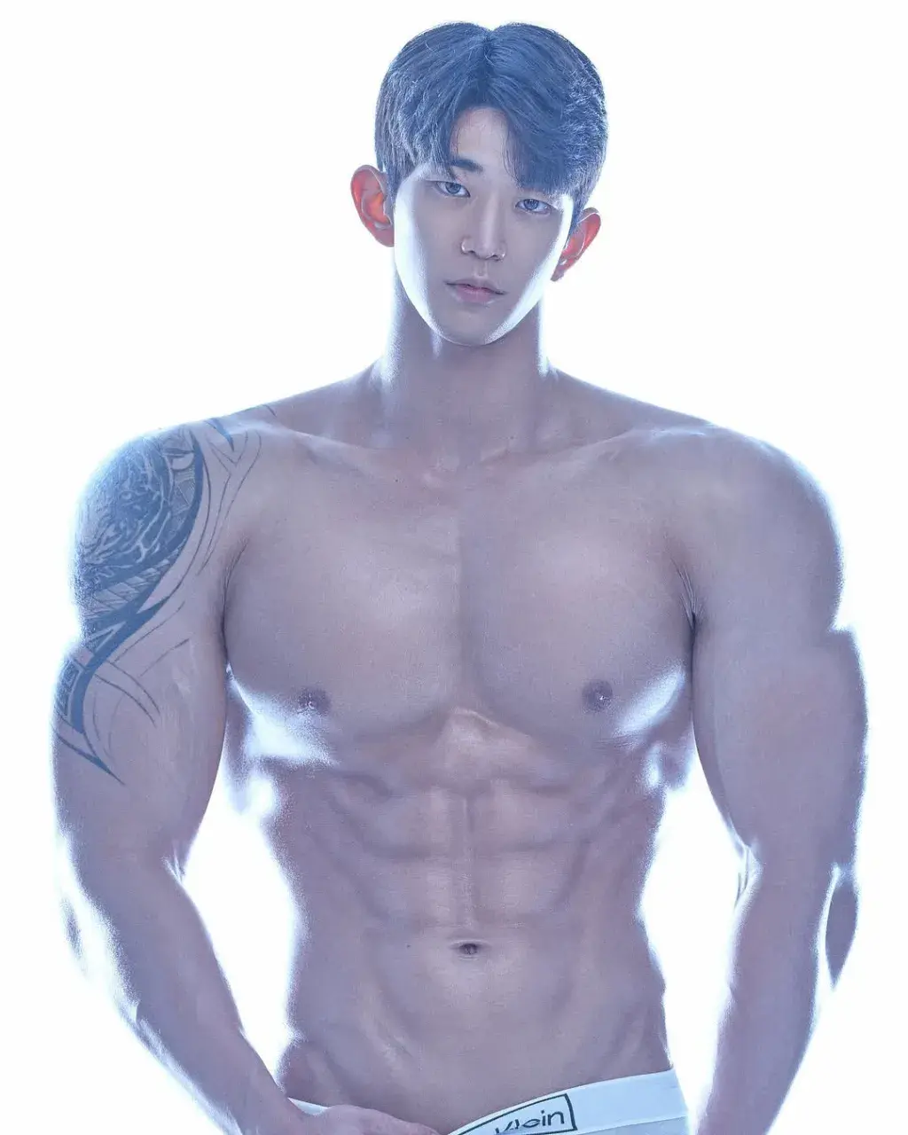 หนุ่มเกาหลีงานดี มีวาร์ป ( IG : lmminseob )