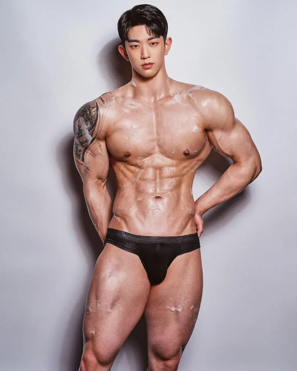 หนุ่มเกาหลีงานดี มีวาร์ป ( IG : lmminseob )