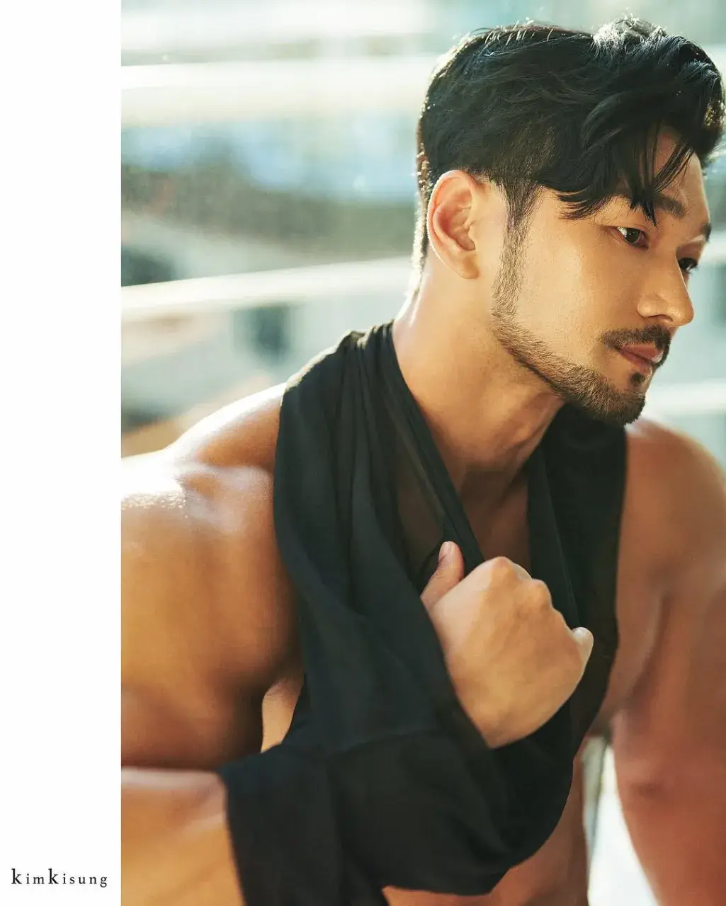 หนุ่มเกาหลีงานดี มีวาร์ป ( IG : _high_tension )