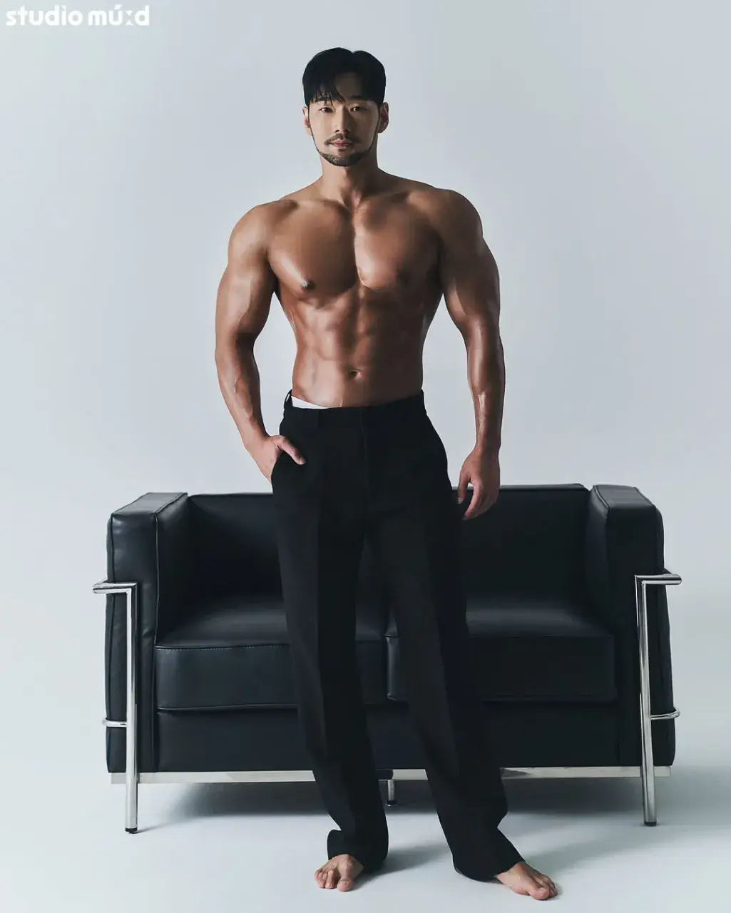 หนุ่มเกาหลีงานดี มีวาร์ป ( IG : _high_tension )