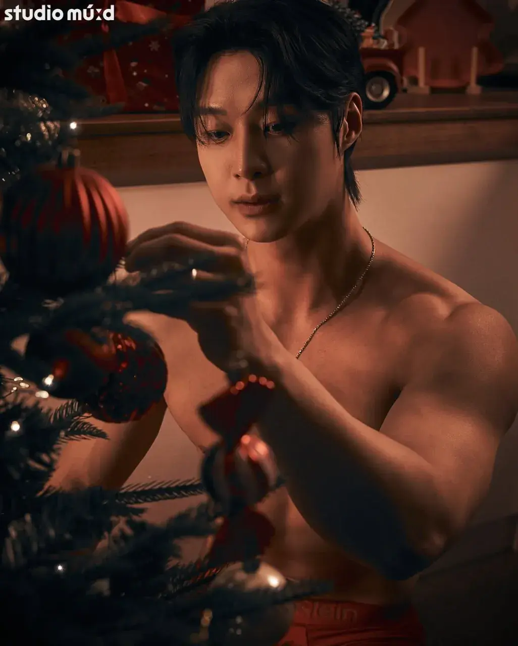 หนุ่มเกาหลีงานดี มีวาร์ป ( IG : juuuuunnm )