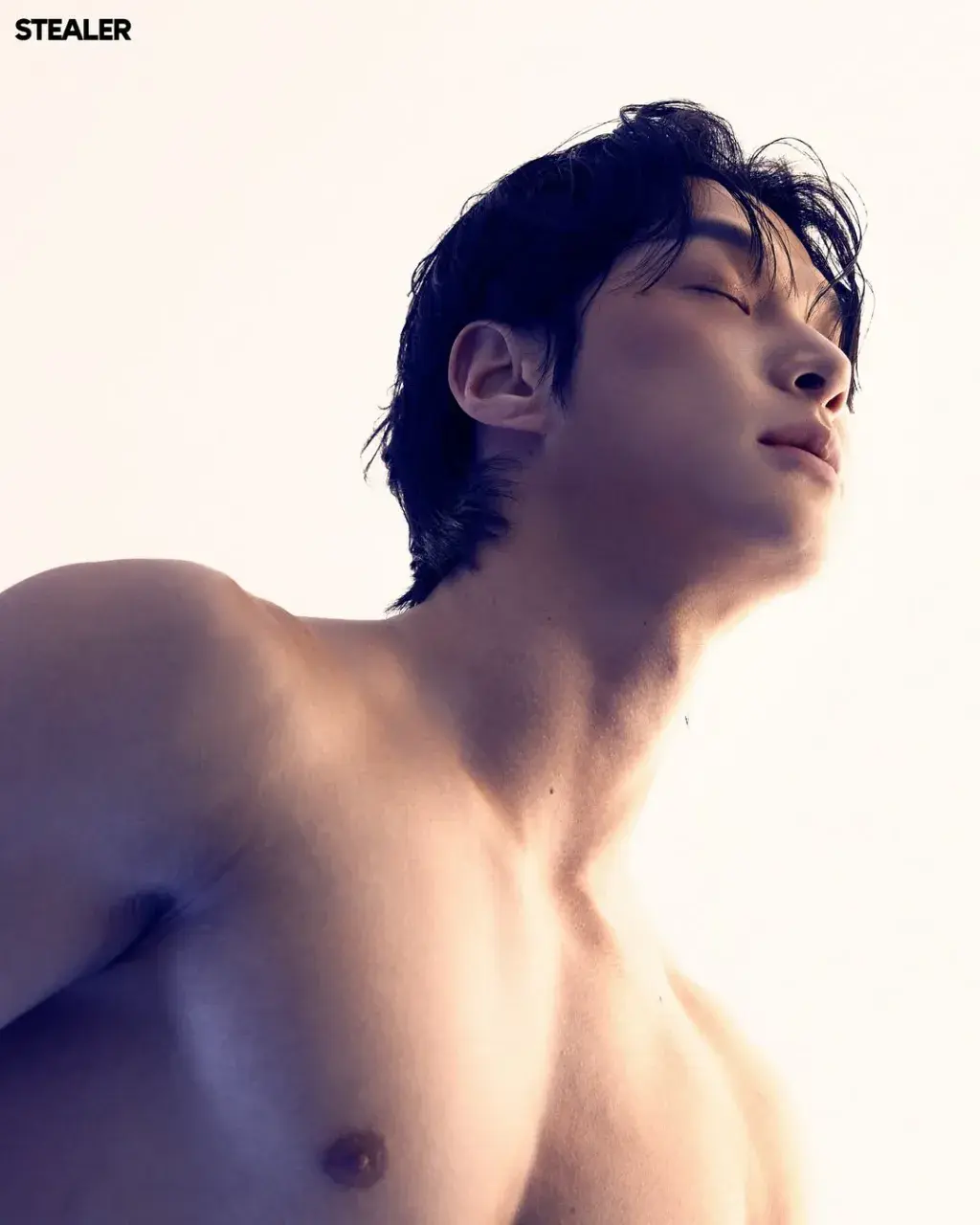 หนุ่มเกาหลีงานดี มีวาร์ป ( IG : juuuuunnm )