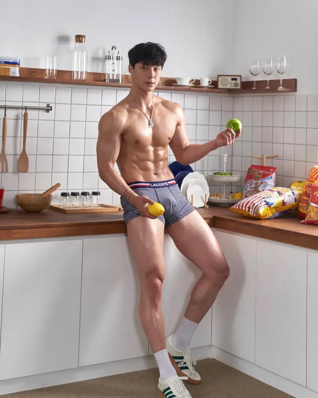 หนุ่มเกาหลีงานดี มีวาร์ป ( IG : juuuuunnm )