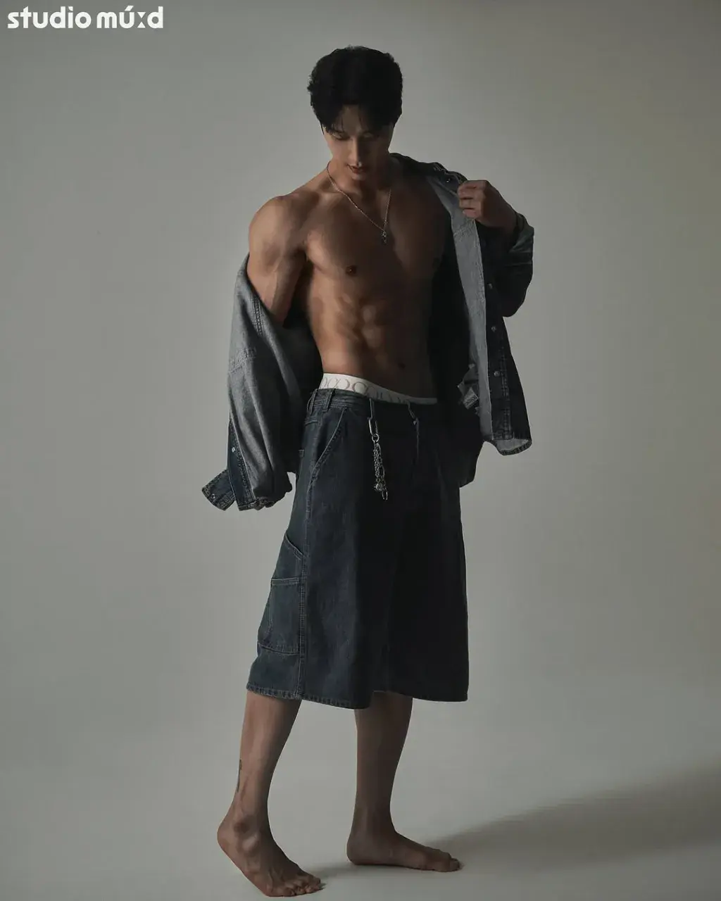 หนุ่มเกาหลีงานดี มีวาร์ป ( IG : juuuuunnm )