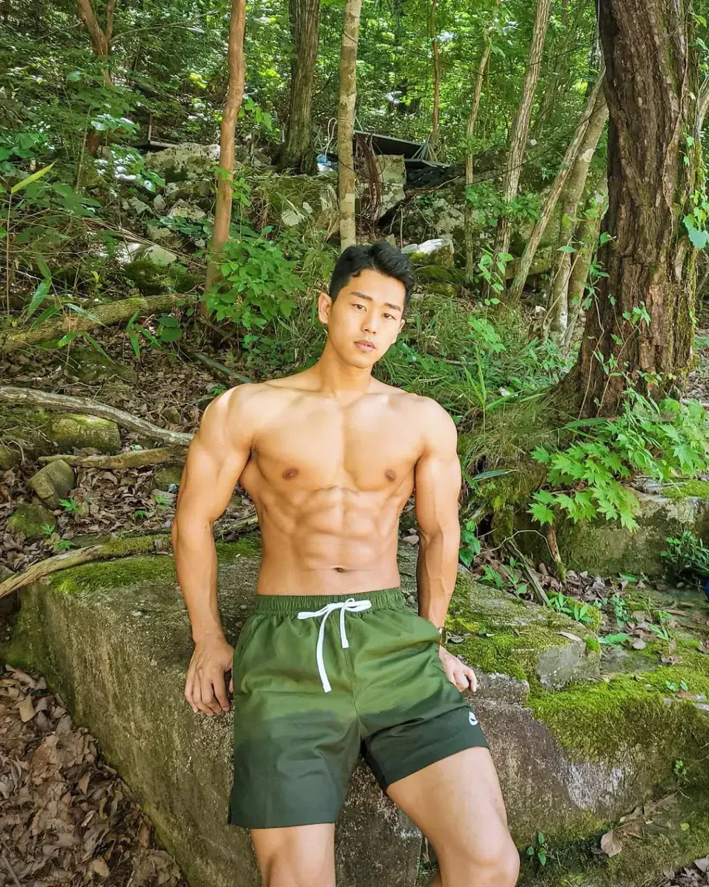 หนุ่มเกาหลีงานดี มีวาร์ป ( IG : parkpoleon )