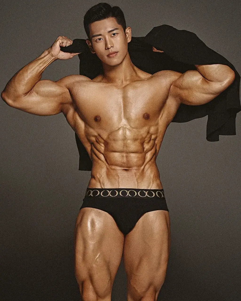 หนุ่มเกาหลีงานดี มีวาร์ป ( IG : parkpoleon )