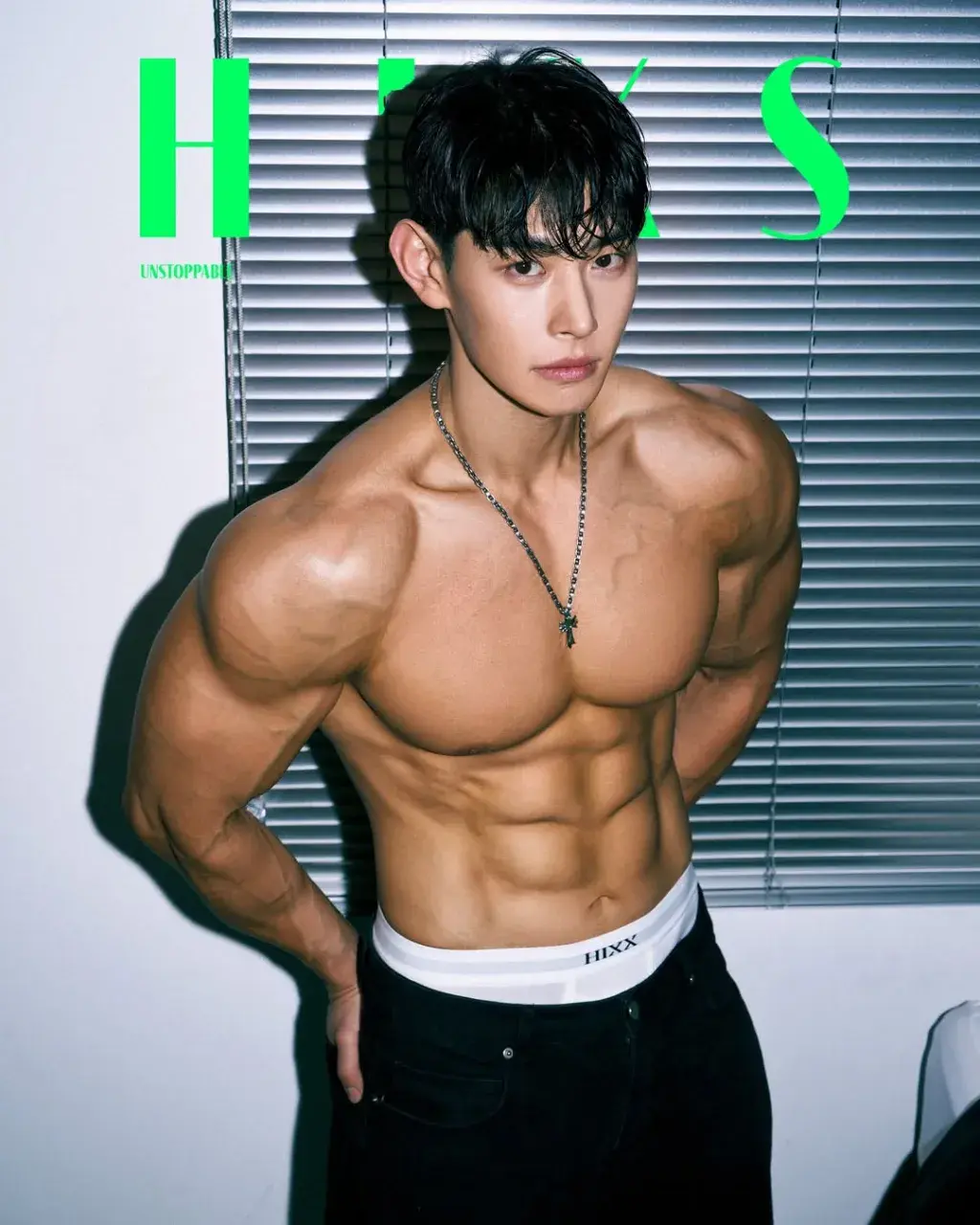 หนุ่มเกาหลีงานดี มีวาร์ป ( IG : ggyu_boost )