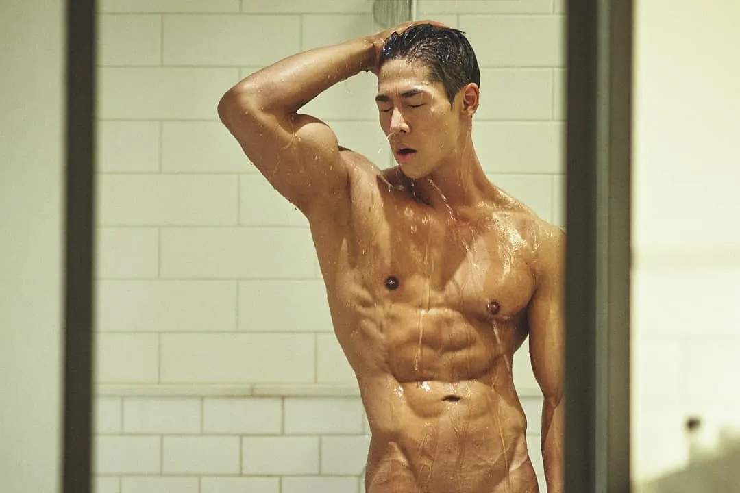 หนุ่มเกาหลีงานดี มีวาร์ป ( IG : ckb610 )