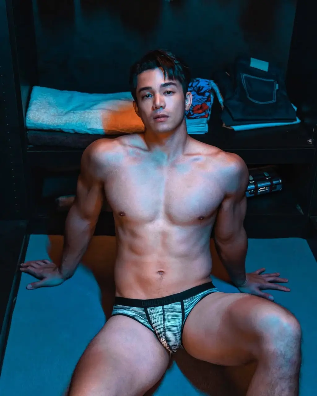 Fitness Trainer, Model & Actor：Joe