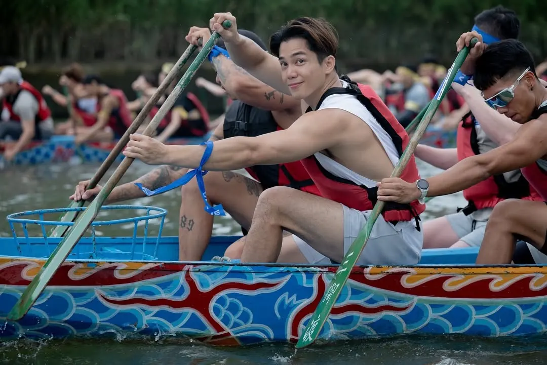 Fitness Trainer, Model & Actor：Joe