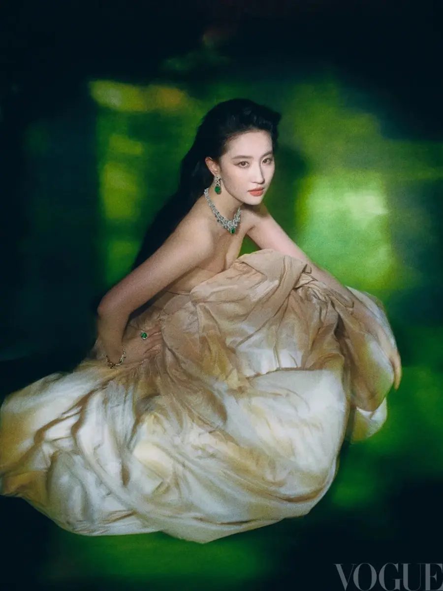VOGUE China September 2025 (20th Anniversary issue-Actress)