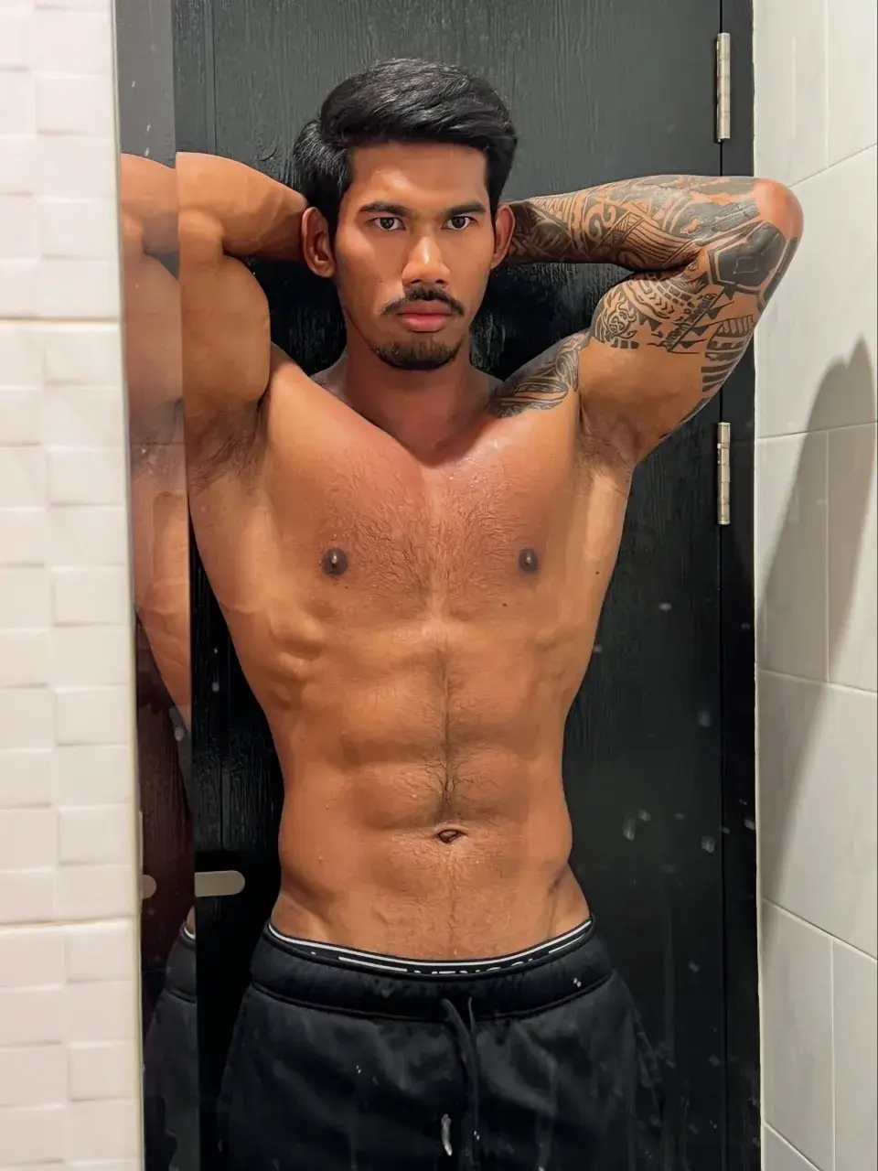 สวาทรักพี่มาดเข้ม