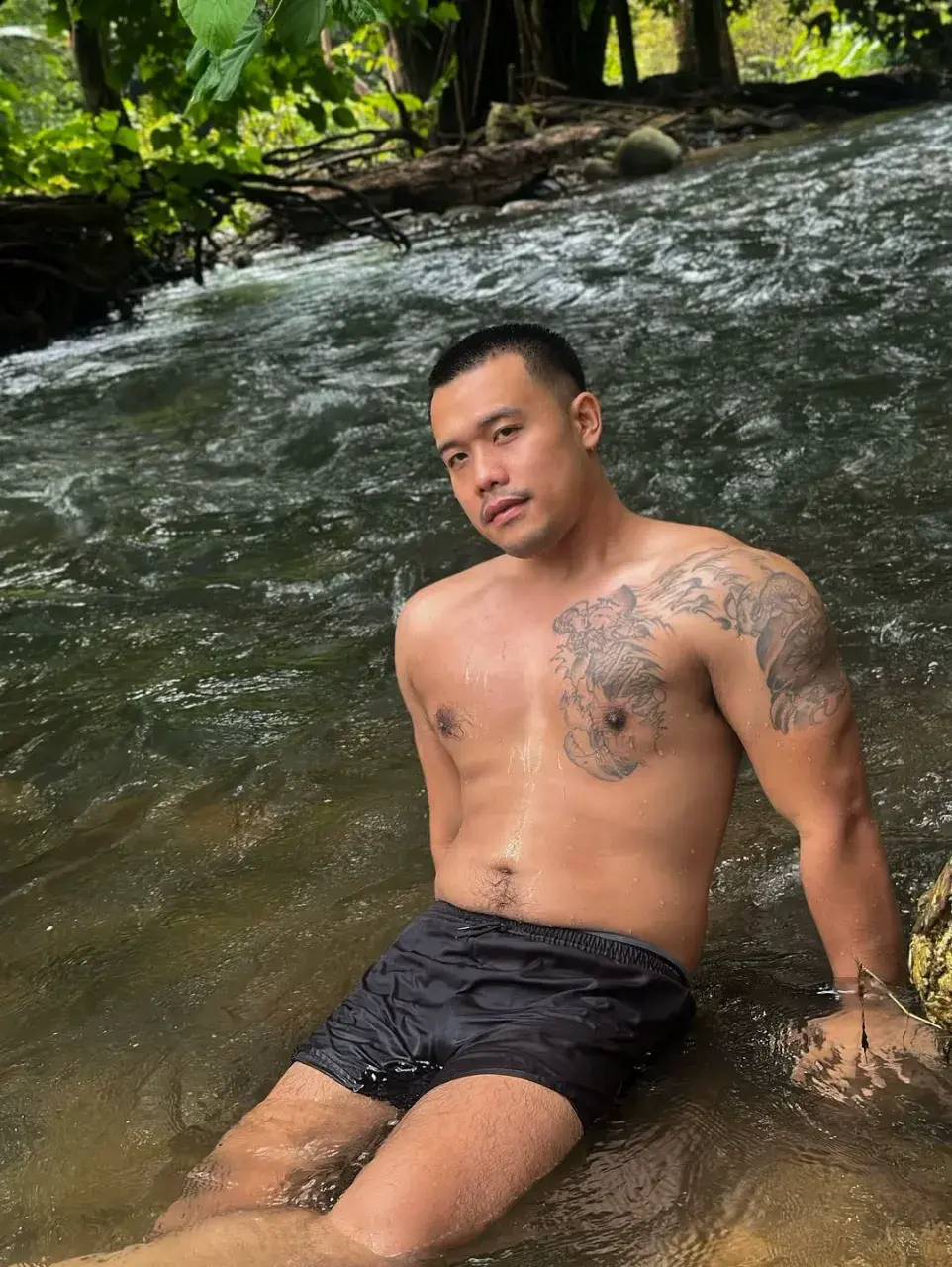 สวาทรักพี่มาดเข้ม