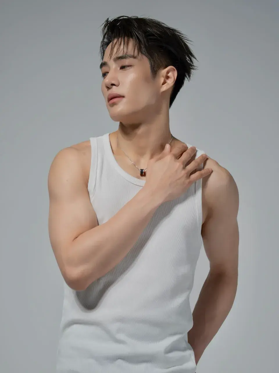 ผัวจ่ายั่วจัง