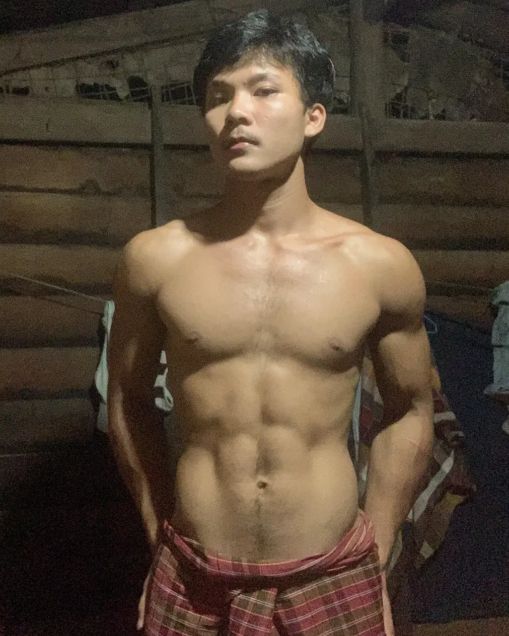 เสพเธอให้ฉ่ำปอด