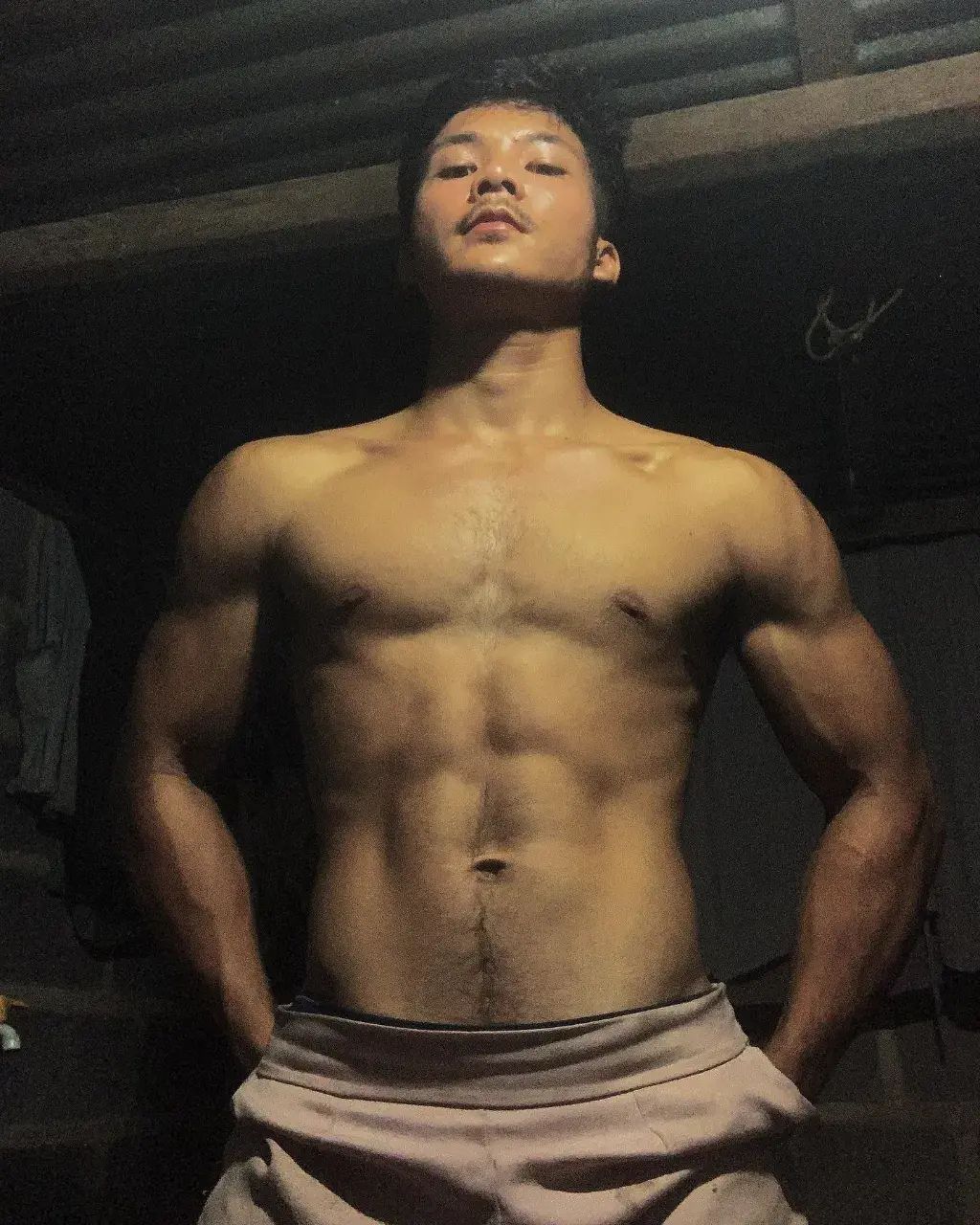 เสพเธอให้ฉ่ำปอด