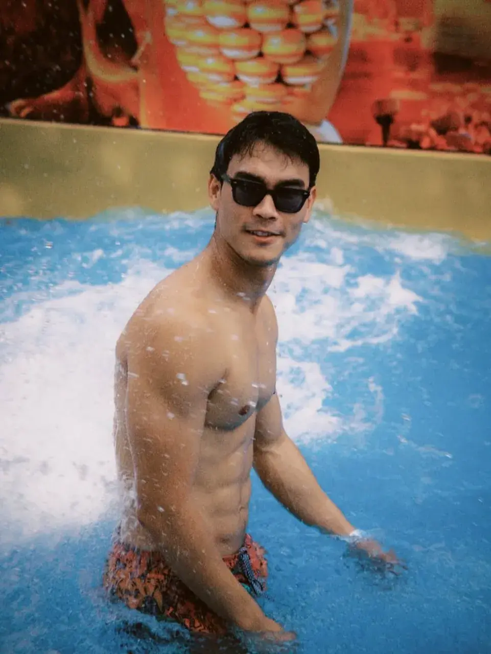 หลงรักหนุ่มมาดเข้ม