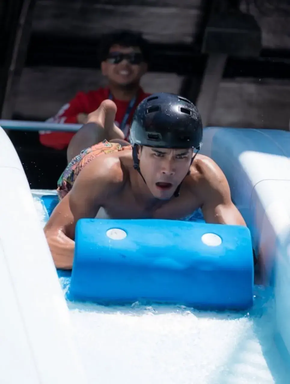 หลงรักหนุ่มมาดเข้ม