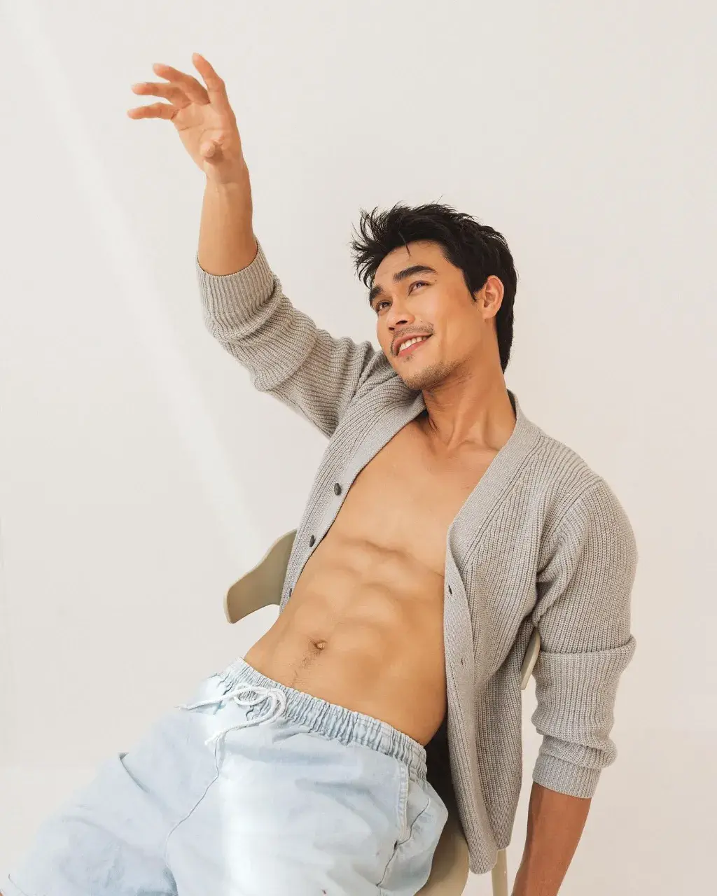 หลงรักหนุ่มมาดเข้ม