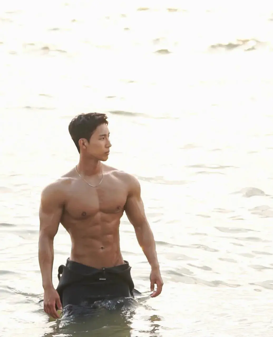 หนุ่มเกาหลีงานดี มีวาร์ป ( IG : byuxxmxx )