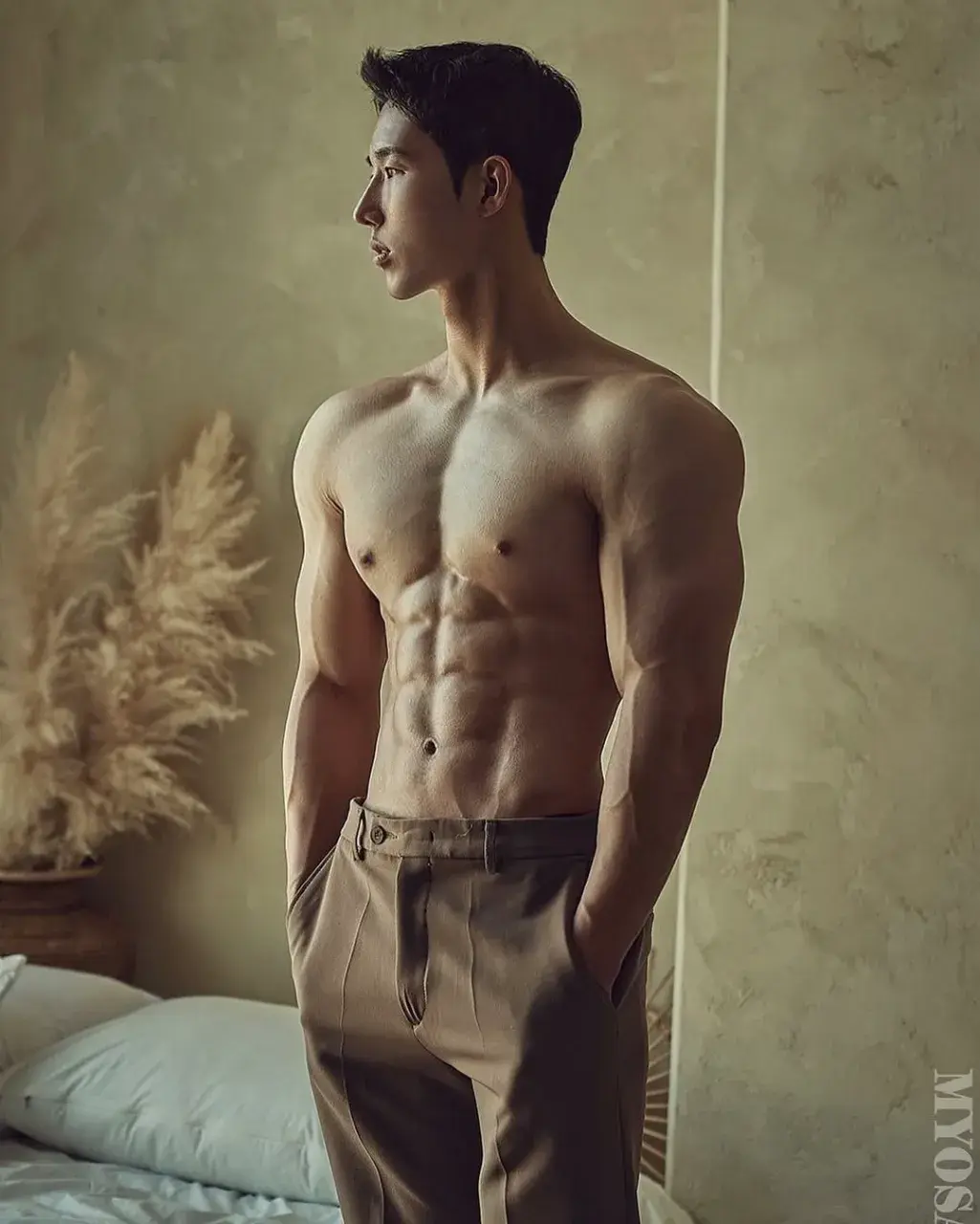 หนุ่มเกาหลีงานดี มีวาร์ป ( IG : byuxxmxx )