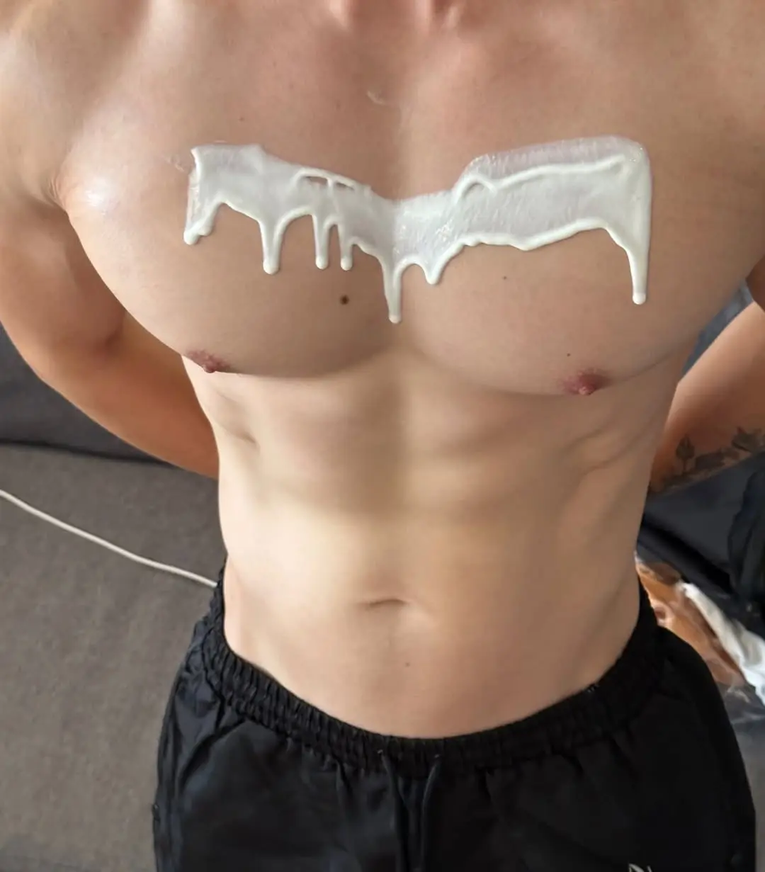 หนุ่มเกาหลีงานดี มีวาร์ป ( IG : hodu_daddy )