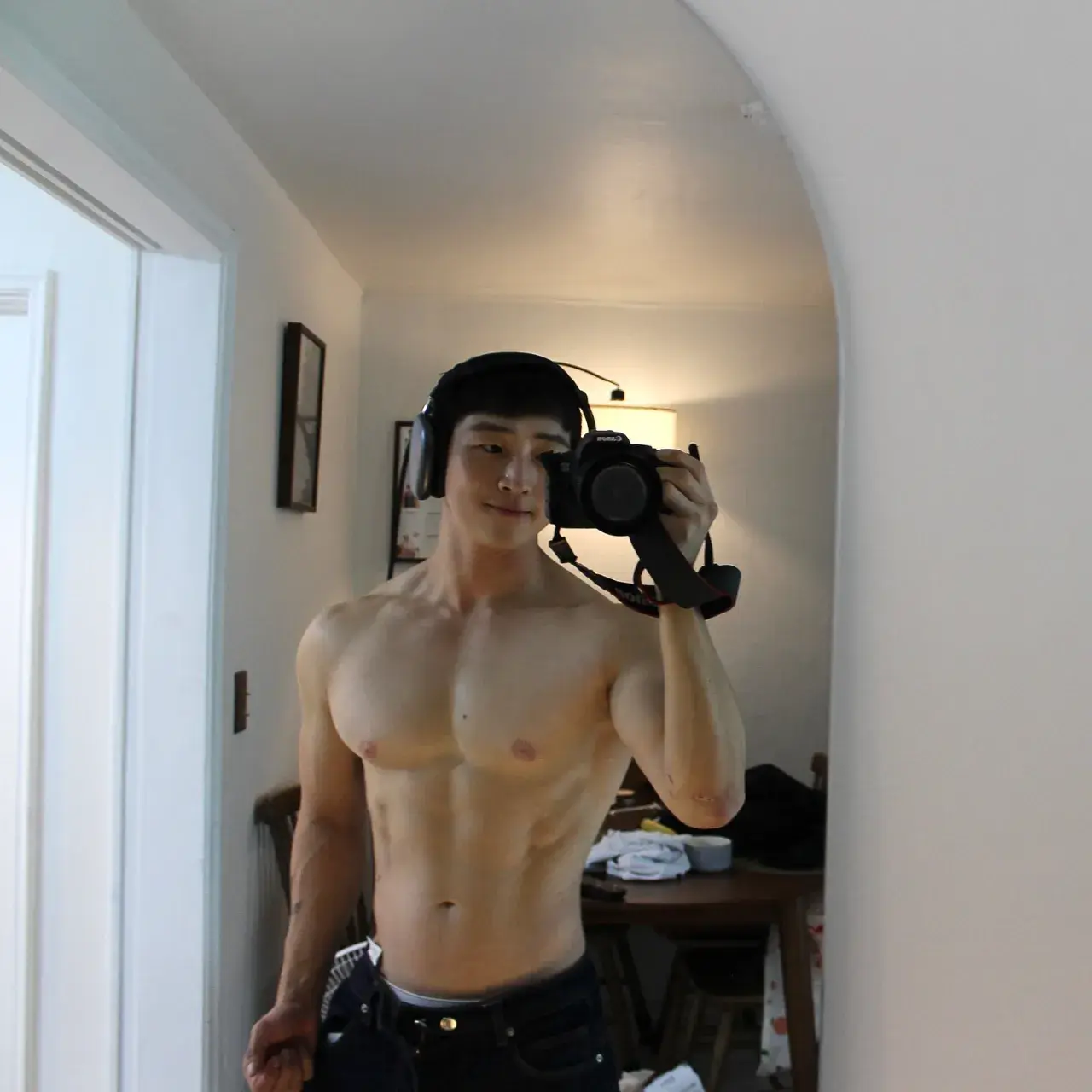 หนุ่มเกาหลีงานดี มีวาร์ป ( IG : hodu_daddy )