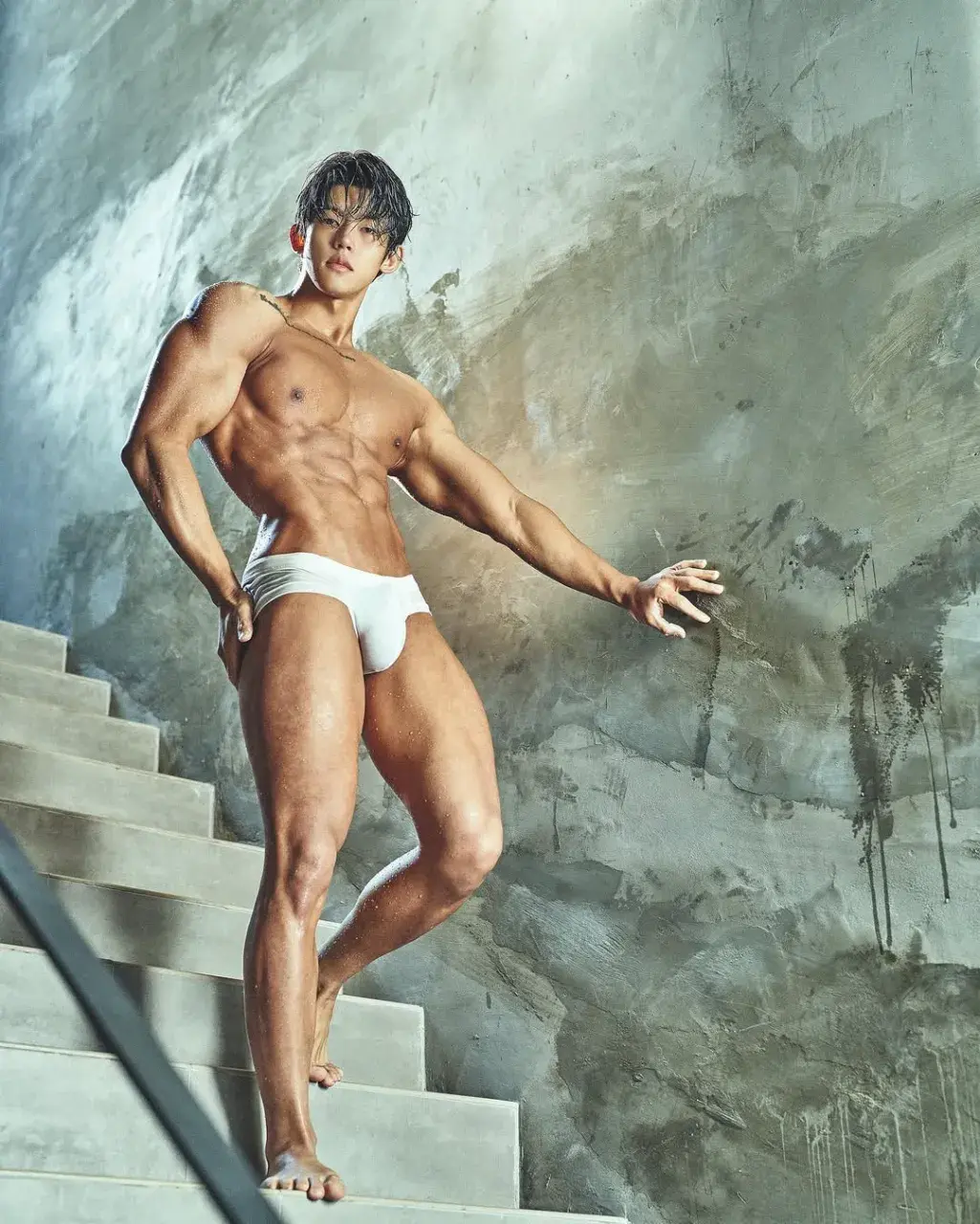 หนุ่มเกาหลีงานดี มีวาร์ป ( IG : 0s___lc )