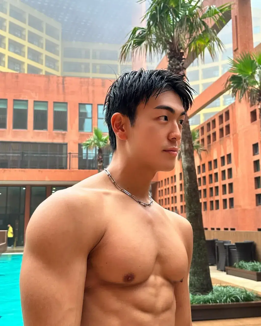 หนุ่มเกาหลีงานดี มีวาร์ป ( IG : kkyuwoo0 )