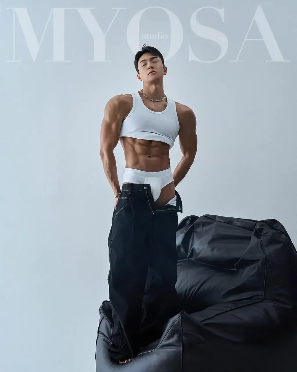 หนุ่มเกาหลีงานดี มีวาร์ป ( IG : kkyuwoo0 )