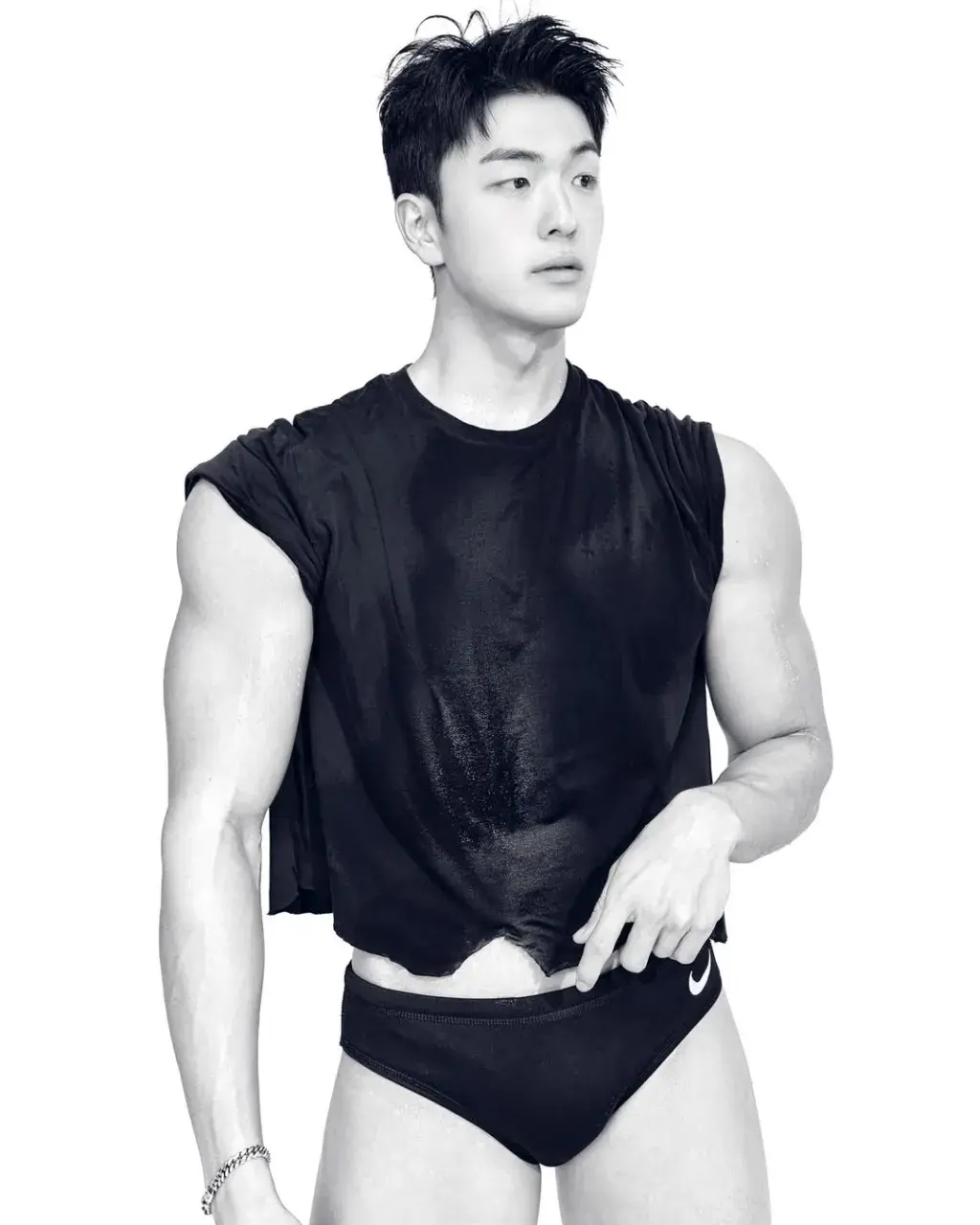 หนุ่มเกาหลีงานดี มีวาร์ป ( IG : kkyuwoo0 )