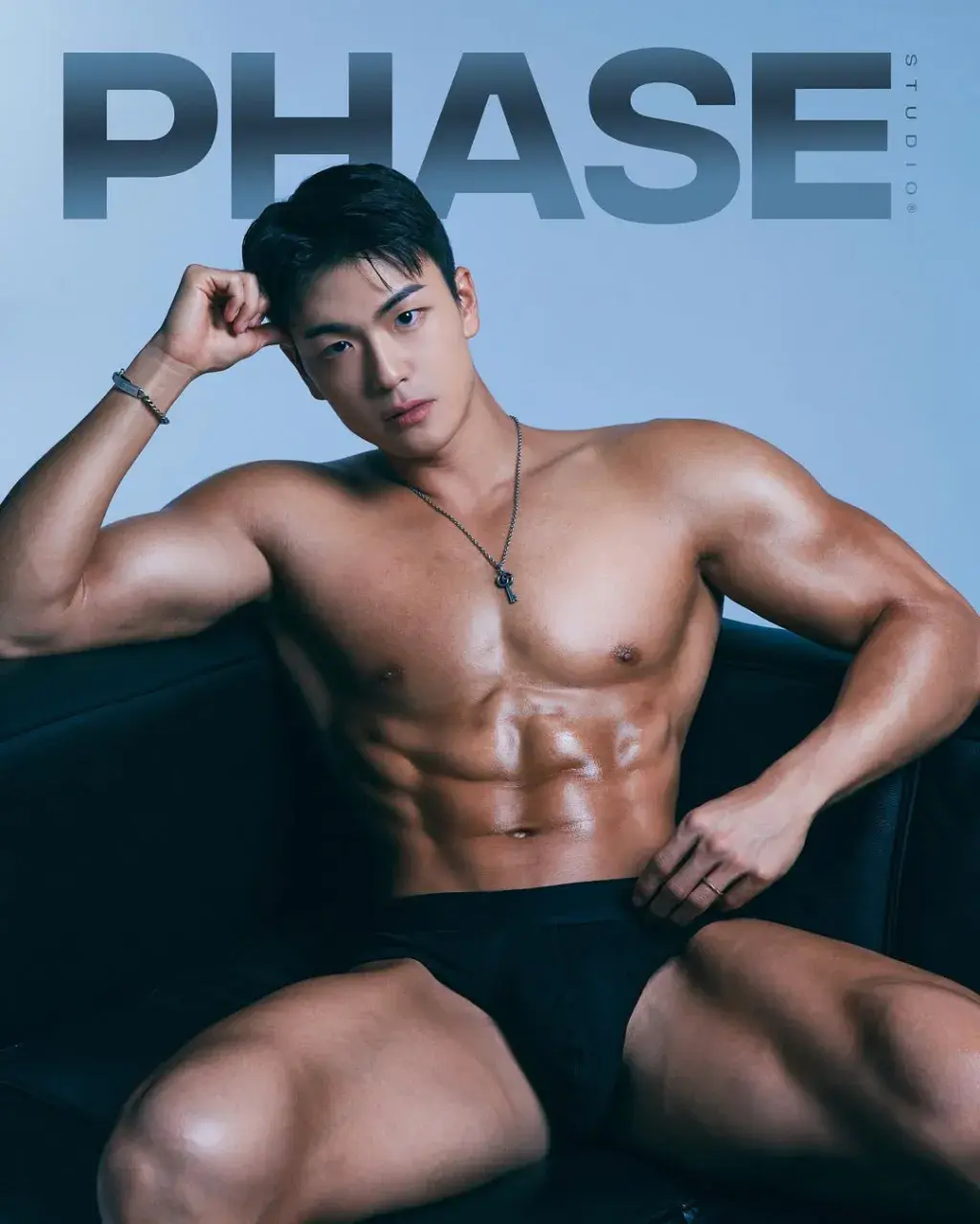 หนุ่มเกาหลีงานดี มีวาร์ป ( IG : kkyuwoo0 )