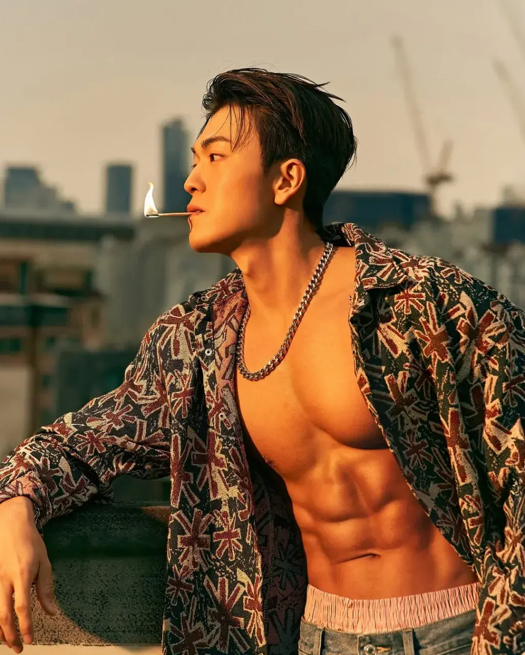 หนุ่มเกาหลีงานดี มีวาร์ป ( IG : kkyuwoo0 )