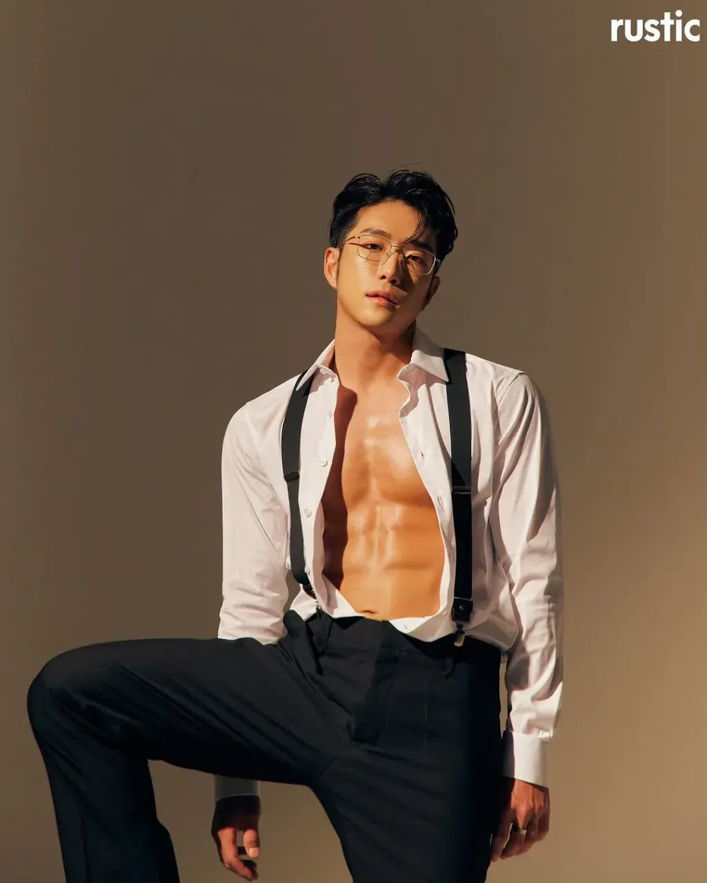 หนุ่มเกาหลีงานดี มีวาร์ป ( IG : yundooydy )