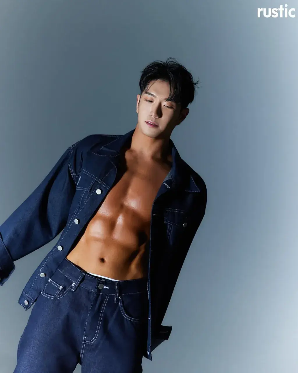 หนุ่มเกาหลีงานดี มีวาร์ป ( IG : yundooydy )